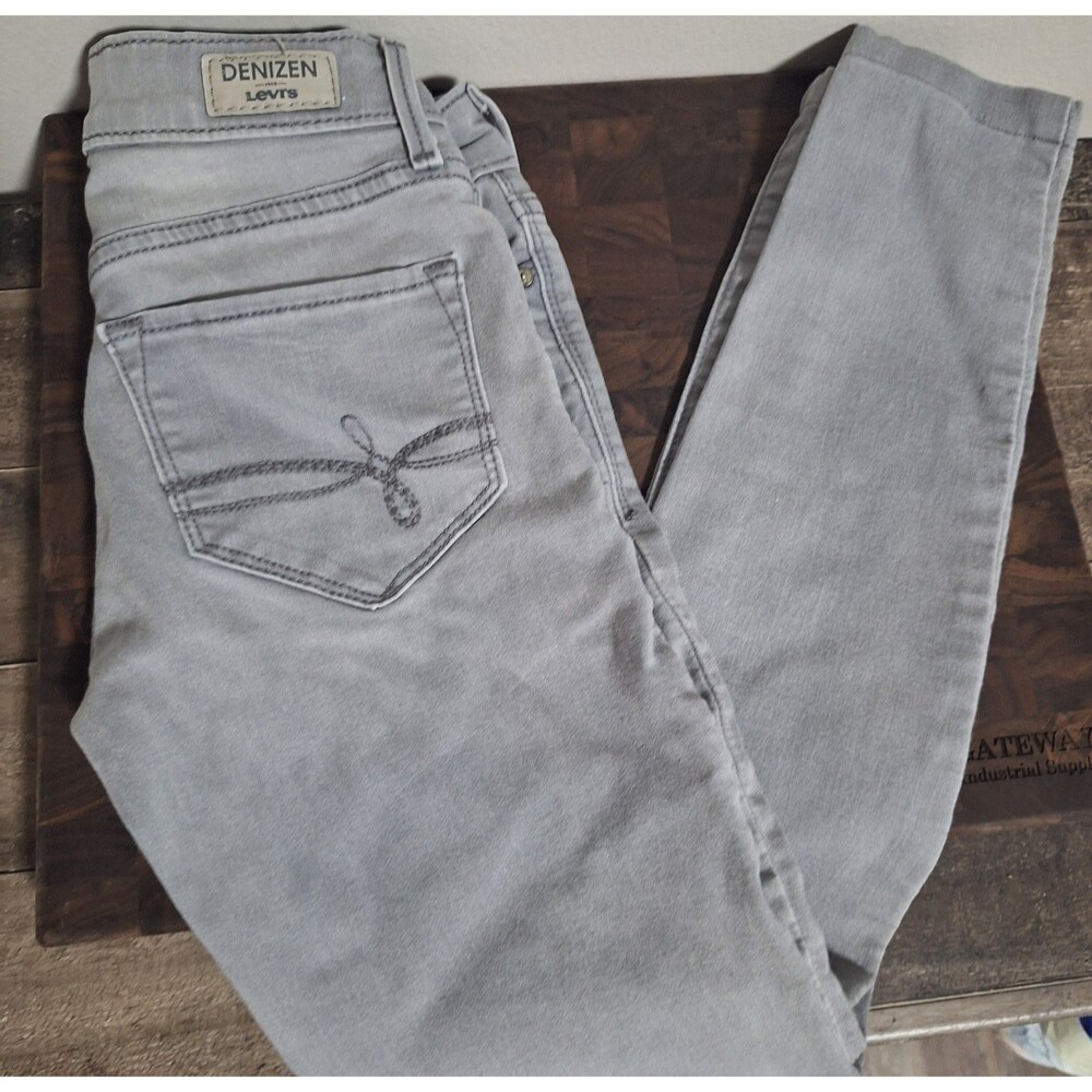 Denizen Levi's size 0 junior women's jeans